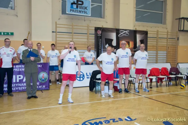 Mecz charytatywny KSZO Ostrowiec – Delevopres Rzeszów