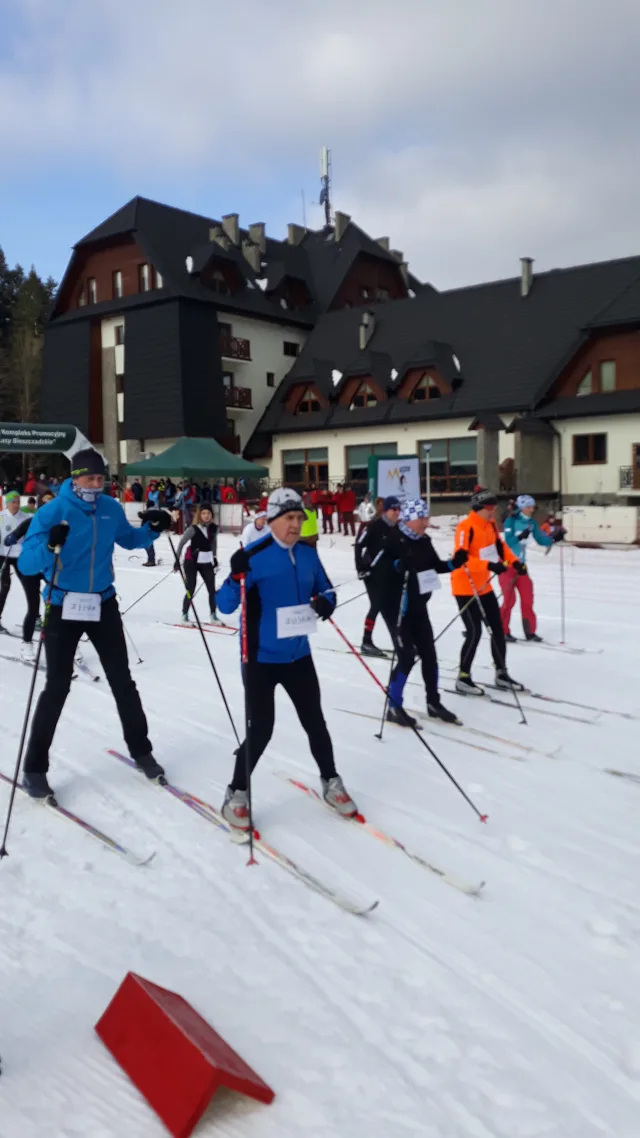 V BIESZCZADZKI BIEG NARCIARSKI – TROPEM ŻUBRA 9.02.2019 r. MUCZNE