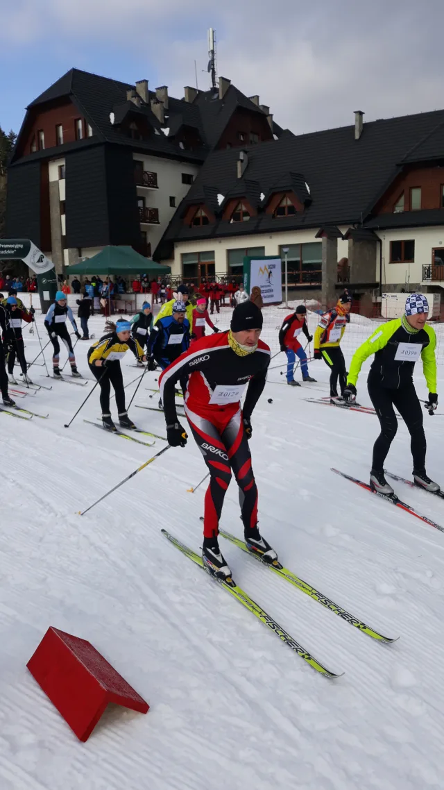 V BIESZCZADZKI BIEG NARCIARSKI – TROPEM ŻUBRA 9.02.2019 r. MUCZNE