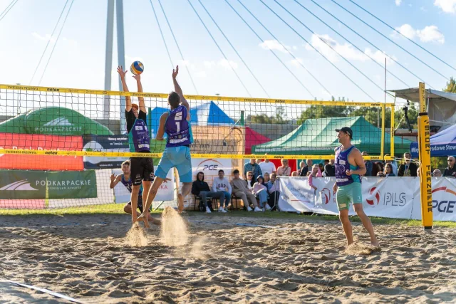 ZAKOŃCZENIE IX MISTRZOSTW POLSKI SŁUŻB MUNDUROWYCH W SIATKÓWCE PLAŻOWEJ