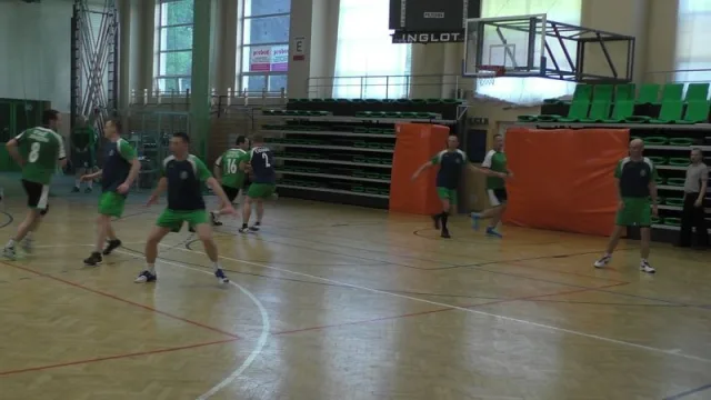 Zdjęcia z drugiego dnia I Mistrzostw SG w Koszykówce