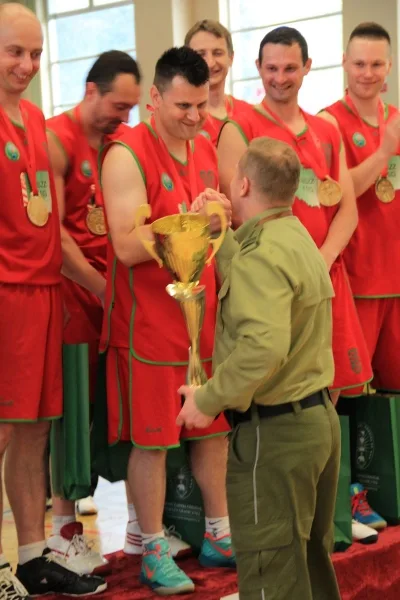 Zdjęcia z trzeciego dnia I Mistrzostw SG w Koszykówce
